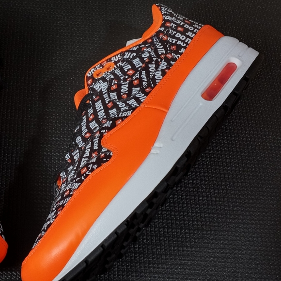 NIKE Air Max 1 Premium 'Just Do It' Orange - Picture 10 of 13